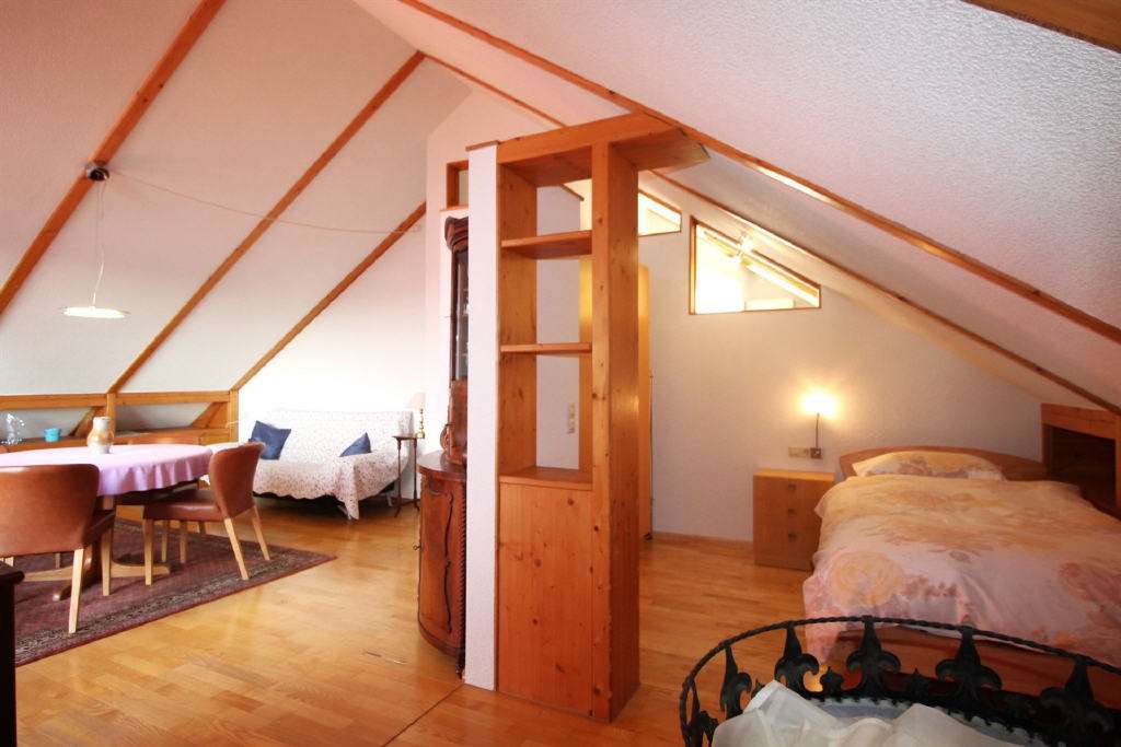 Immobilie in Bad Bellingen - Unverbaubare Fernsicht bis zu den Vogesen - Bild 2