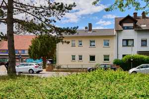 Charmantes Zweifamilienhaus/DHH mit wunderschönem Garten in guter Lage von Dietzenbach – Offenbach (Kreis) – Vorschaubild 3
