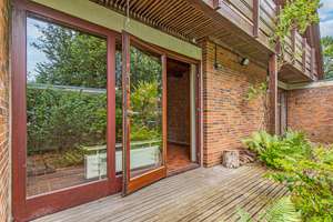 Wohnen mit Charakter: besonderes Architektenhaus mit Wohlfühlgarten in ruhiger Lage von Schnelsen – Die vollständige Adresse der Immobilie erhältst du vom Anbieter., 22459 Schnelsen, Hamburg – Vorschaubild 10