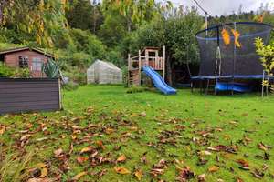 Sonnengeküsstes Reihenhaus mit Wohlfühlgarten – Webertalstraße 36, 78727 Oberndorf am Neckar – Vorschaubild 2