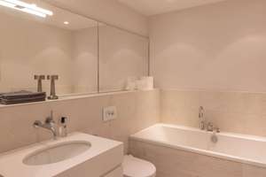 Exklusive 2-Zimmer Wohnung im Andreas Quartier mit Concierge-Service – Ratinger Straße 1, 40213 Altstadt, Düsseldorf – Vorschaubild 9
