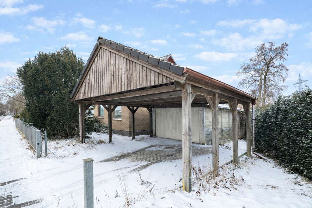 Immobilie in Heist - Einfamilienhaus mit viel Ausbaupotenzial - Bild 2