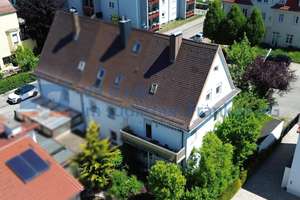 Sanierungschance in begehrter Wohnlage – Reiheneckhaus mit großem Potenzial in Augsburg – Die vollständige Adresse der Immobilie erhältst du vom Anbieter., 86156 Kriegshaber, Augsburg – Vorschaubild 3