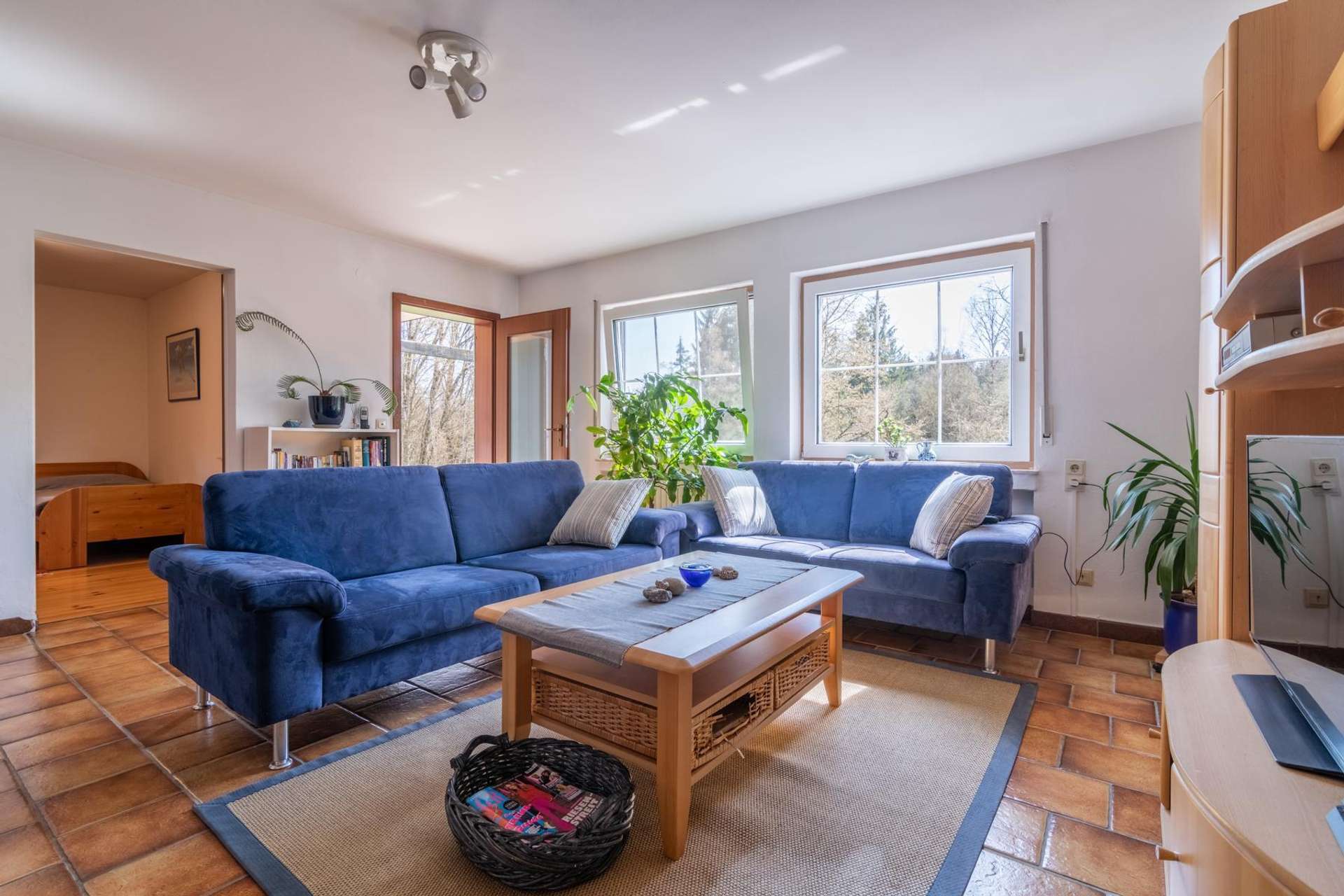 Immobilie in Bubach - Traumhaftes Landhaus im Grünen vor einmaliger Kulisse am Waldrand mit Bachlauf - Bild 1