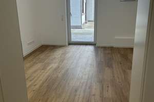 WG - Erstbezug nach Renovierung mit viel Platz in der Karlsruher Innenstadt – Leopoldstraße 2a, 76133 Innenstadt-West, Karlsruhe – Vorschaubild 9