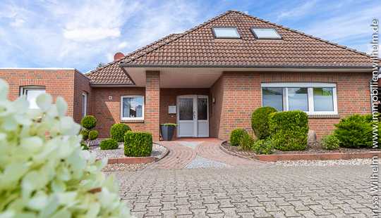 Bild von Ausgebauter Bungalow mit Garage und Carport in Lathen