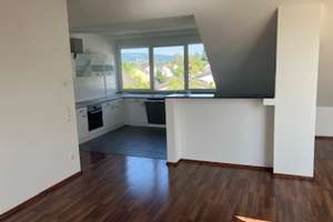 Wohnen mit Charakter: 3-Zimmer-Dachgeschosswohnung in Schwalbach – Die vollständige Adresse der Immobilie erhältst du vom Anbieter., 65824 Schwalbach am Taunus – Vorschaubild 3