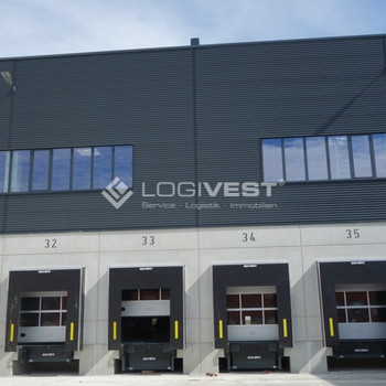 **LOGIVEST** Gepfletgte Gewerbehalle direkt an der A81 | Top-Logistikregion Stuttgart