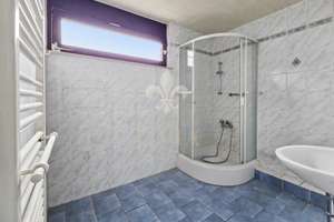 Property thumbnail 17