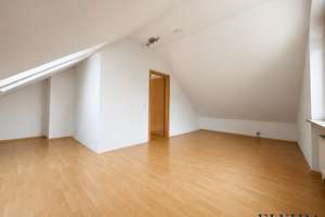 Elvira - Perlach - Sehr schöne Wohnung mit großem Atelier am Ostpark – Die vollständige Adresse der Immobilie erhältst du vom Anbieter., 81735 Ramersdorf, München – Vorschaubild 15