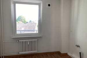 Lichtdurchflutete 2-Zimmer Wohnung mit Balkon in Baumheide – Schlehenweg 4, 33609 Heepen, Bielefeld – Vorschaubild 4