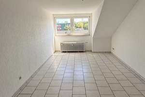 Gepflegte Dachgeschosswohnung in Köln-Höhenberg