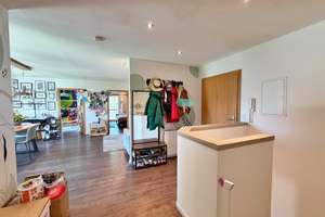 Attraktive 4,5-Zimmer-Wohnung in Grafenau-Döffingen – lichtdurchflutet & vielseitig – Die vollständige Adresse der Immobilie erhältst du vom Anbieter., 71120 Grafenau – Vorschaubild 9