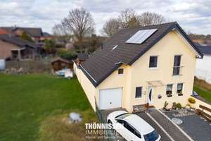 Familienfreundliches Einfamilienhaus mit Garten, Sauna und Garage in Heinsberg-Dremmen – Die vollständige Adresse der Immobilie erhältst du vom Anbieter., 52525 Heinsberg – Vorschaubild 2