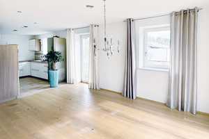 Modernes 160 m2 großes Niedrigenergiehaus in Seeon mit zusätzlichem Baurecht für Gewerbeeinheit – Traunstein (Kreis) – Vorschaubild 11