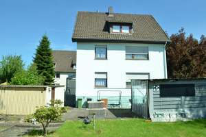 Ein Haus mit vielen Möglichkeiten mitten in Boffzen – Die vollständige Adresse der Immobilie erhältst du vom Anbieter., 37691 Boffzen – Vorschaubild 2