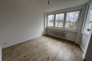 Alleine oder zu Zweit ! helle 1 Zi.-Whng. mit Sonnenbalkon - weisses Duschbad- Duisburg Rheinhausen – Beethovenstraße 17, 47226 Rheinhausen-Mitte, Duisburg – Vorschaubild 4