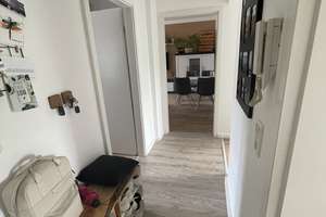Gut geschnittene, sehr gepflegte 3 Zimmer Wohnung in beliebter Lage mit Balkon – Die vollständige Adresse der Immobilie erhältst du vom Anbieter., 65197 Rheingauviertel / Hollerborn, Wiesbaden – Vorschaubild 3