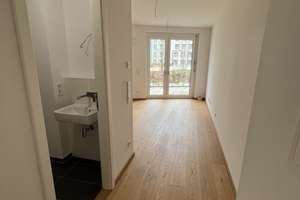 Schönes Studio mit eigener Terrasse – Die vollständige Adresse der Immobilie erhältst du vom Anbieter., 81543 Siebenbrunn, München – Vorschaubild 3