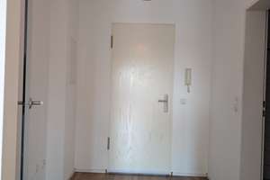 3-Zimmer-Dachgeschosswohnung mit Balkon in Mönchengladbach – Konzenstraße 77, 41063 Eicken, Mönchengladbach – Vorschaubild 2