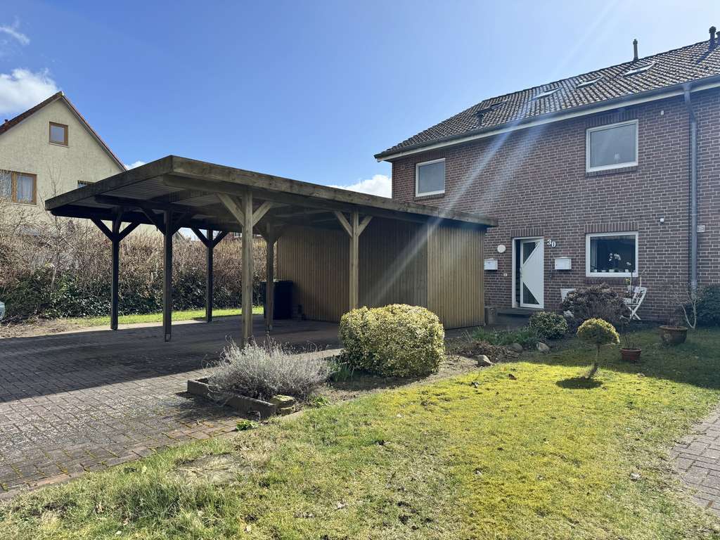 Immobilie in Bönebüttel - Wohnen wie im eigenen Haus - Erdgeschosswohnung auf zwei Ebenen mit Garten - Bild 0