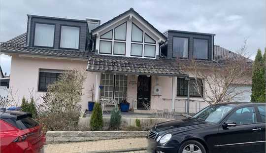 Bild von Neuer Preis! *PROVISIONSFREI*! Repräsentatives EFH m. Doppelgarage in Bad Camberg-Schwickershausen