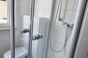 Erstbezug nach Grundsanierung !  1 1/2 Zimmer-Wohnung in ruhiger zentraler Lage – Nürnberg – Vorschaubild 9