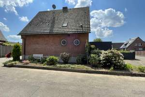 Toller Garten: Familienhaus in Isselburg-Vehlingen – Die vollständige Adresse der Immobilie erhältst du vom Anbieter., 46419 Isselburg – Vorschaubild 2