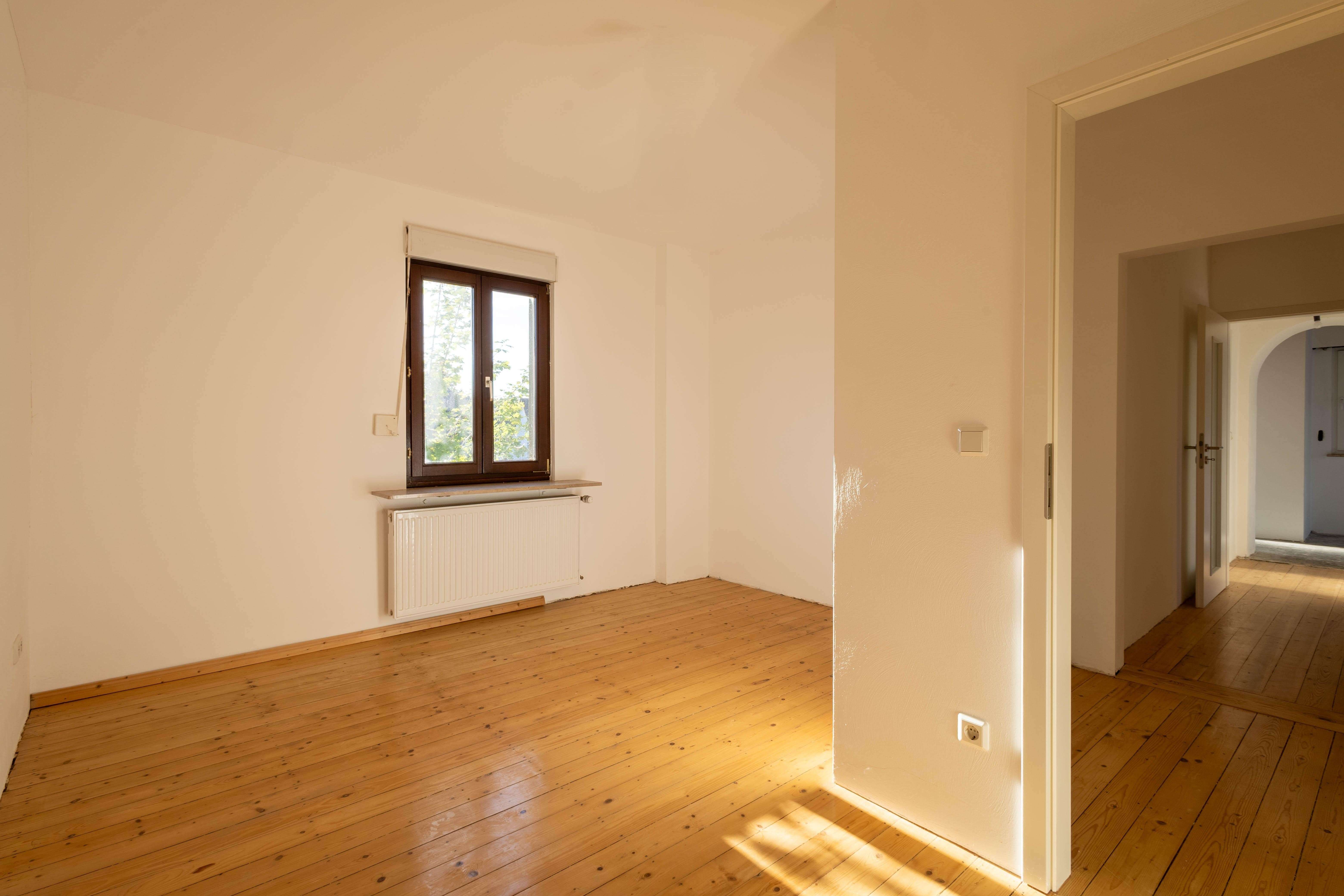 Immobilie in Bechhofen - Großzügiges Wohnhaus mit vielfältigen Nutzungsmöglichkeiten - Bild 0