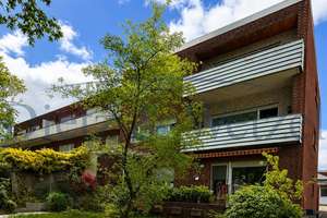 Gepflegtes Dreifamilienhaus in solider Klinkerbauweise mit einer freien Wohnung