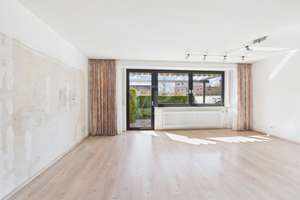 Sonnige Oase am Reihenende: Garten, Terrassen und Balkon inklusive – Die vollständige Adresse der Immobilie erhältst du vom Anbieter., 90455 Kornburg, Worzeldorf, Nürnberg – Vorschaubild 2