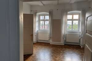 Großzügige Altbauwohnung im historischen Rittergut – eigener Garten und besonderer Wohncharakter – Am Rittergut 1, 30890 Barsinghausen – Vorschaubild 7
