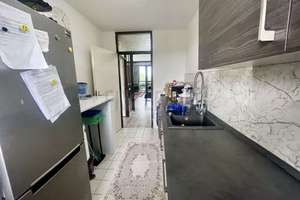 Helle 3-Zimmer-Wohnung mit Weitblick und Stellplatz in Köln-Weiden – Die vollständige Adresse der Immobilie erhältst du vom Anbieter., 50858 Weiden, Köln – Vorschaubild 9