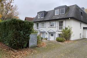 Doppelhaushälfte, großzügig, sonnig mit Kamin und Carport in Hamburg Volksdorf zu Verkaufen! – Die vollständige Adresse der Immobilie erhältst du vom Anbieter., 22359 Volksdorf, Hamburg – Vorschaubild 3