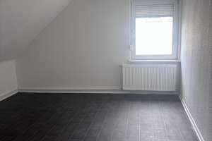 Helle 3-Zimmer Dachgeschosswohnung mit Garage in Bochum-Hiltrop – Die vollständige Adresse der Immobilie erhältst du vom Anbieter., 44805 Bergen/Hiltrop, Bochum – Vorschaubild 14