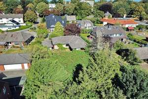 Winkelwalmdachbungalow im Dornröschenschlaf sucht Familie zum Wachküssen * Schatz im Garten inkl. * – Achtern Höben 0, 24576 Bad Bramstedt – Vorschaubild 3