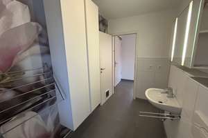 Schöne, geräumige 3 Zimmer Wohnung mit großem Südwestbalkon in Darmstadt – Die vollständige Adresse der Immobilie erhältst du vom Anbieter., 64295 Darmstadt-West, Darmstadt – Vorschaubild 11