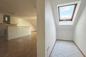 4915 - Nähe Mühlburger Tor! 4-Zimmer-Maisonettewohnung mit Balkon und TG-Stellplatz! – Die vollständige Adresse der Immobilie erhältst du vom Anbieter., 76133 Weststadt, Karlsruhe – Vorschaubild 6