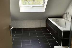 Willkommen im neuen Zuhause! Wunderschöne 2-Zimmer-Wohnung mitten in Wiesbaden und doch im Grünen! – Die vollständige Adresse der Immobilie erhältst du vom Anbieter., 65189 Südost, Wiesbaden – Vorschaubild 40