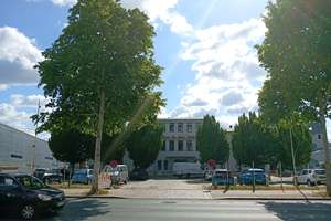 Property thumbnail 9