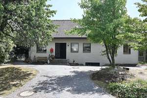 Münster Roxel: Hochwertiges Einfamilienhaus Einliegerwohnung Gewerbehalle schöner Garten zu verk! – 48161 Roxel, Münster – Vorschaubild 4