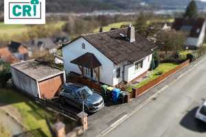 Einfamilienhaus mit Einliegerwohnung und traumhafter Aussicht über Wehrda – Marburg-Biedenkopf (Kreis) – Vorschaubild 1