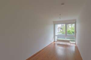 Wohnen mit Urlaubsflair: 3-Zimmer-Wohnung in Ingolstadt mit Gemeinschaftspool – Die vollständige Adresse der Immobilie erhältst du vom Anbieter., 85057 Mitte, Ingolstadt – Vorschaubild 8