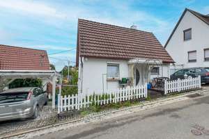 Klein aber Fein - Wunderschönes Einfamilienhaus in RT-Ohmenhausen zu verkaufen – Die vollständige Adresse der Immobilie erhältst du vom Anbieter., 72770 Ohmenhausen, Reutlingen – Vorschaubild 2