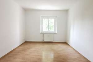Gemütliche 2-Raum-Wohnung mit großer Küche und Balkon! – Leipziger Chaussee 58, 39118 Hopfengarten, Magdeburg – Vorschaubild 2