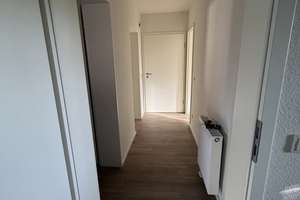Kern Sanierte Erdgeschosswohnung mit große Küche und großer Bad – Hohenstaufen Straße 19, 51149 Gremberghoven, Köln – Vorschaubild 10