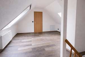 Modernisierte Maisonette-Wohnung – attraktiv für Kapitalanleger und Eigennutzer – Die vollständige Adresse der Immobilie erhältst du vom Anbieter., 47137 Mittelmeiderich, Duisburg – Vorschaubild 5
