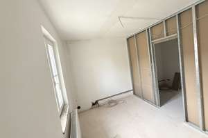 Helle 1,5 -Zimmer-Wohnung in Historischen Vierkanthof in Köln – Rolshover Straße 526, 51105 Poll, Köln – Vorschaubild 3