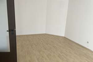 Schöne 2-Zimmer-Wohnung mit Wintergarten in Top-Lage in Augsburg-Univiertel – Pr. Messerschmitt Strasse 17, 86159 Universitätsviertel, Augsburg – Vorschaubild 2