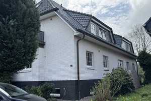 4 – Zimmer - Maisonette – Hochparterrewohnung in schöner Sackgassenlage von Schnelsen – Hamburg – Vorschaubild 2